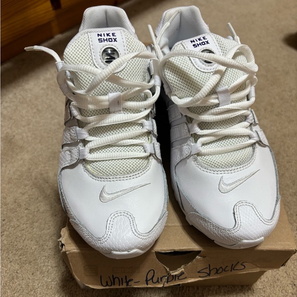 Women’s Nike Shox Size 6.0 - Picture 4 of 5